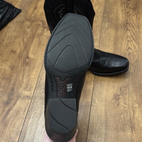 NWOT ARIAT Black Legend Phoenix Cowboy Boot Sz 10.5D - Picture 4 of 8